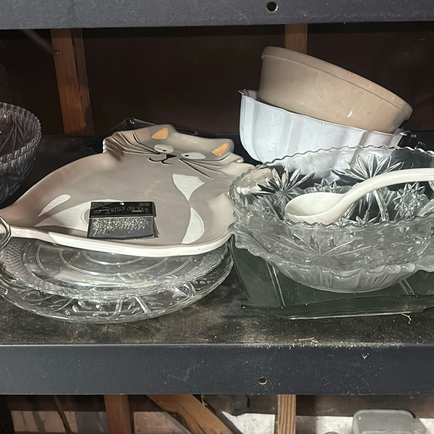 Etched glassware and serving bowls collection - image 2 of 6