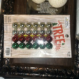 Assorted Christmas and Holiday Decor Items - thumbnail 10 of 11