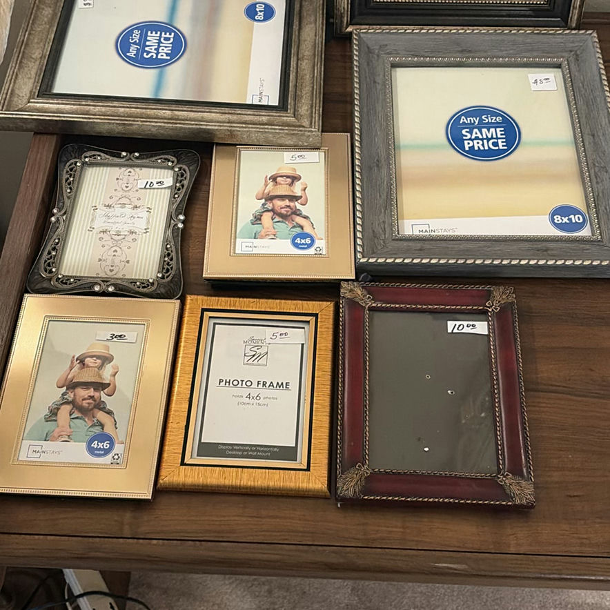 Assorted Picture Frames - image 2 of 5