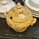 Assorted floral dinnerware and kitchenware - thumbnail 12 of 21