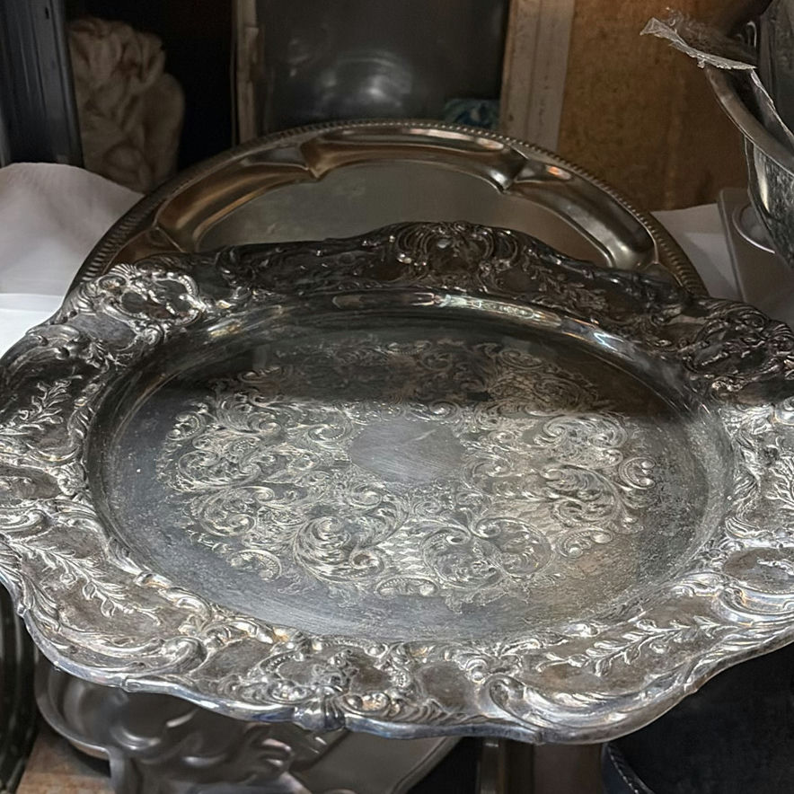Ornate silver-plated serving trays and bowls - image 6 of 8