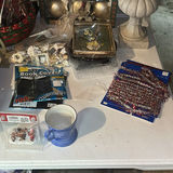 Assorted Christmas and Holiday Decor Items - thumbnail 5 of 11