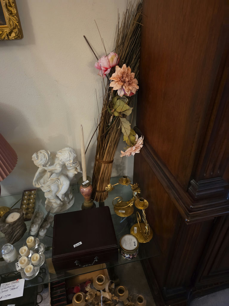 Decor - image 5 of 6