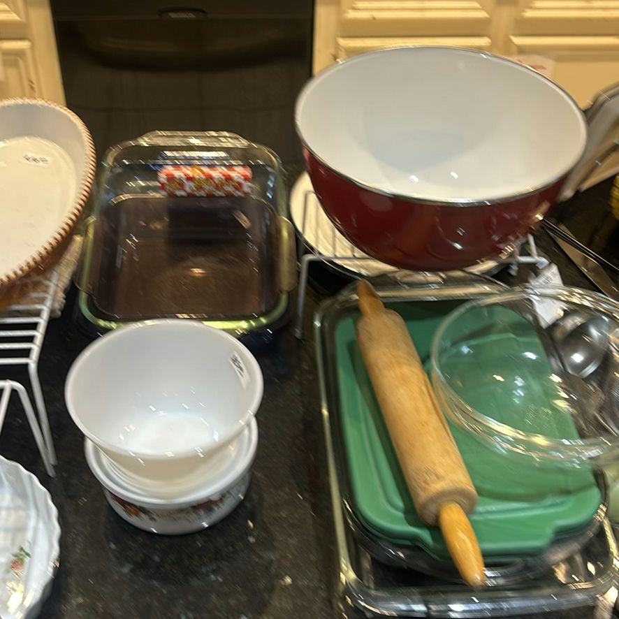 Assorted Bakeware and Kitchen Utensils - image 2 of 16