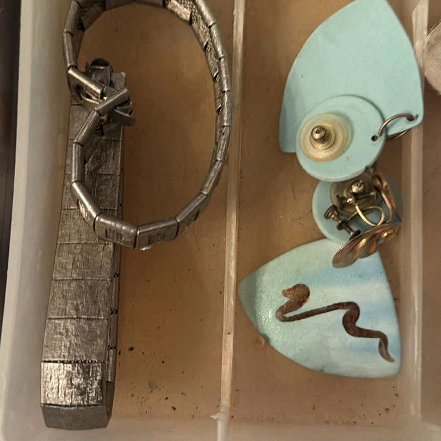 Assorted jewelry in plastic organizers - image 8 of 11