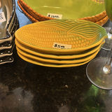 Assorted Kitchenware and Decorative Glassware - thumbnail 7 of 18