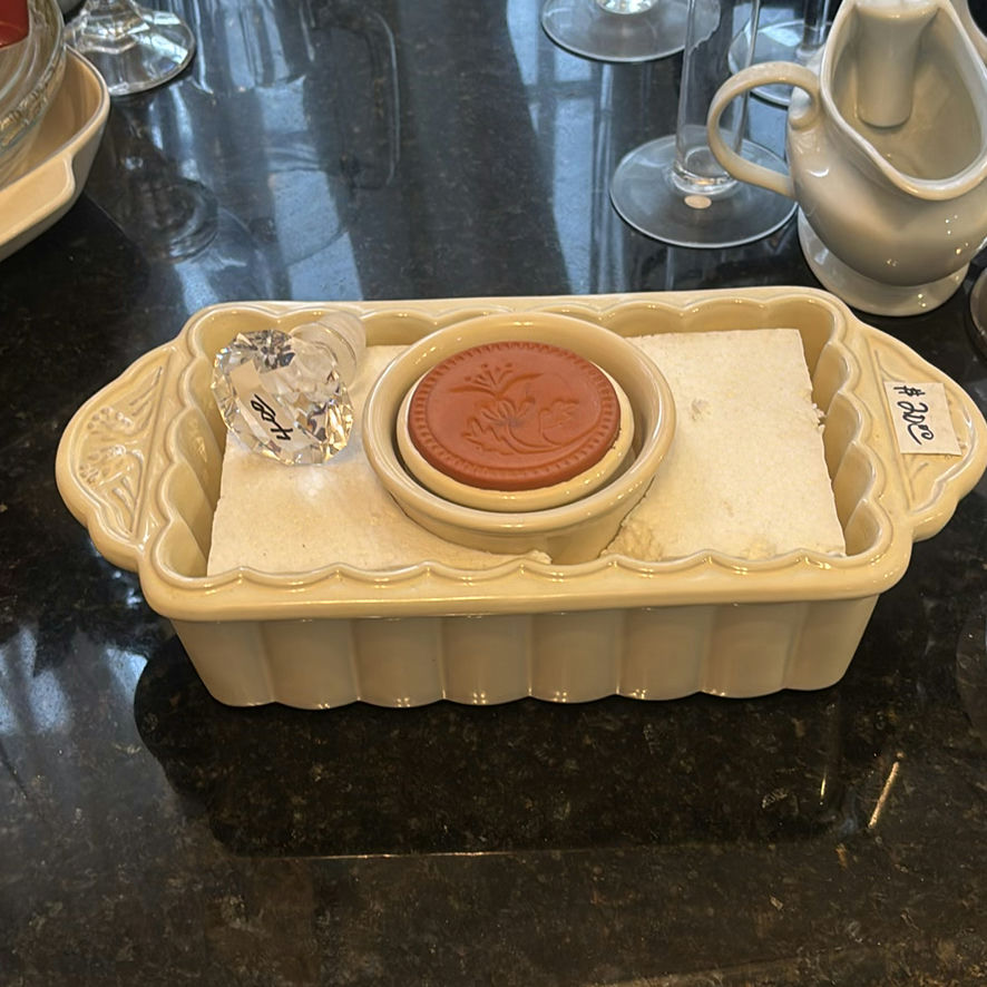 Assorted Glassware, Dishes, and Kitchen Accessories - image 3 of 20