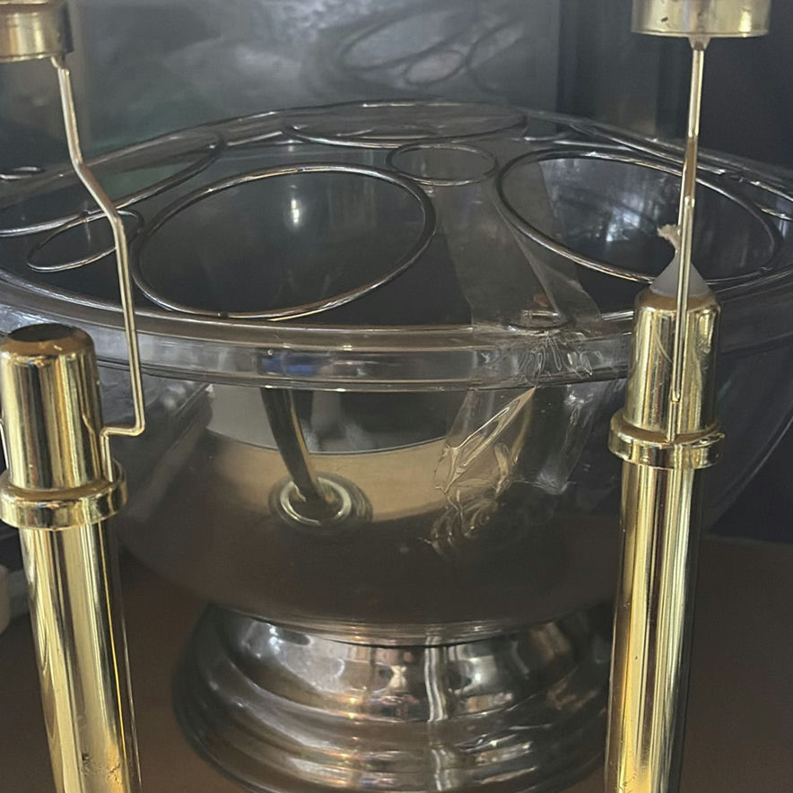 Assorted Glassware and Decorative Dishes - image 8 of 8