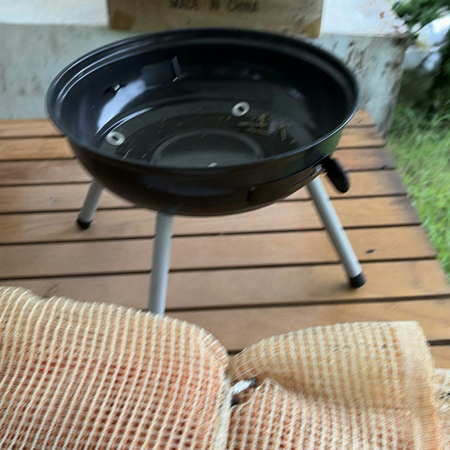 Assorted Outdoor Gear and Grill Components - image 7 of 7
