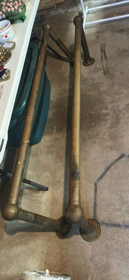 Copper pipe frame with floor flange bases - Image 1 of 7