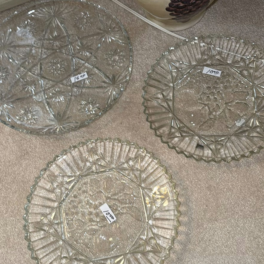 Grapevine-Decorated Ceramic Vases with White Roses and Etched Glassware - image 5 of 8