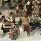 Assorted Christmas and Holiday Decor Items - thumbnail 4 of 11