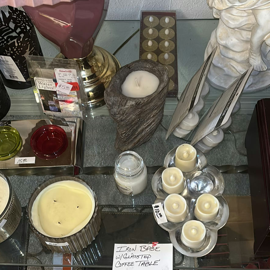 Assorted Home Decor Items - image 11 of 15