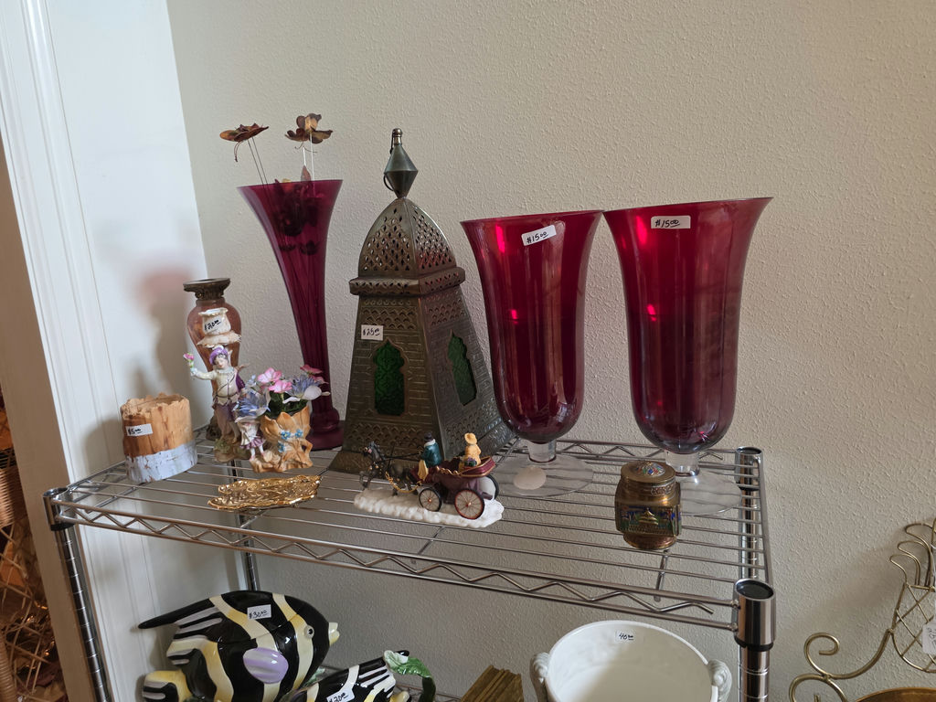 Decor - image 7 of 7