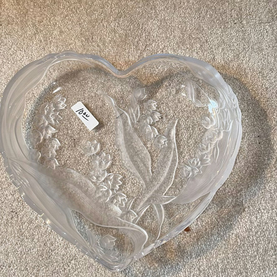 Assorted glassware and ceramic serving dishes - image 10 of 10