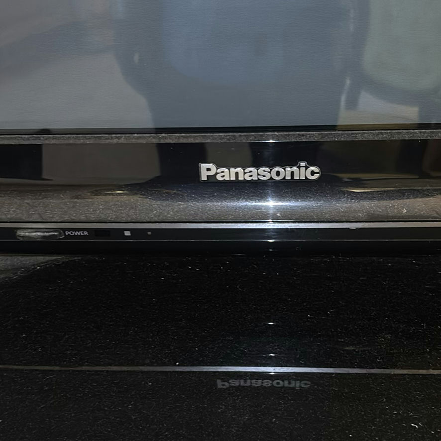 Panasonic flat-screen television - image 2 of 3
