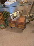 Glassware/ Decor - thumbnail 7 of 7