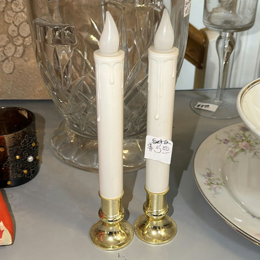 Decorative dolls, porcelain dishes, glassware, and candles - image 9 of 16