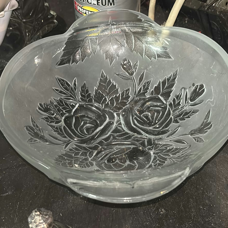 Etched glassware and serving bowls collection - image 5 of 6
