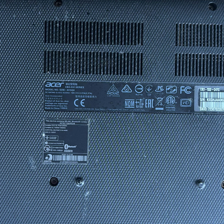 Acer Chromebook laptop (open and closed views) - image 4 of 4