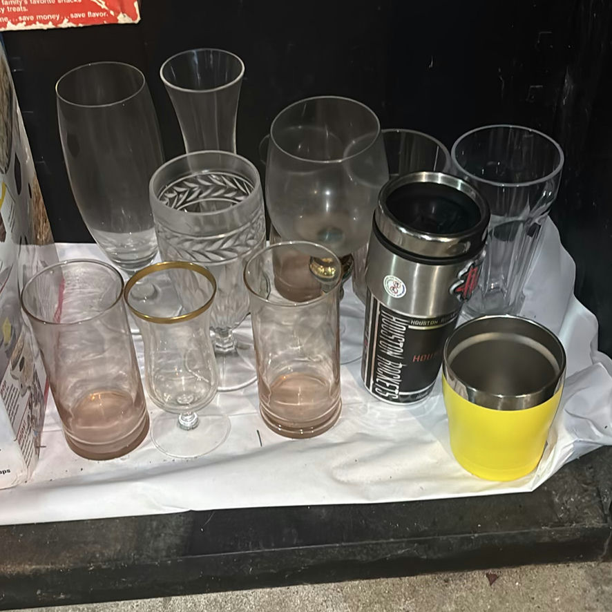 Assorted glassware and boxed kitchen gadgets - image 1 of 6