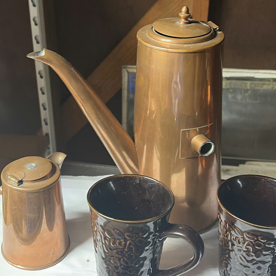 Copper kitchenware set with teapots, mugs and pan - image 3 of 5