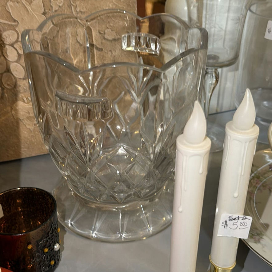 Decorative dolls, porcelain dishes, glassware, and candles - image 10 of 16