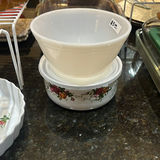 Assorted Bakeware and Kitchen Utensils - thumbnail 3 of 16