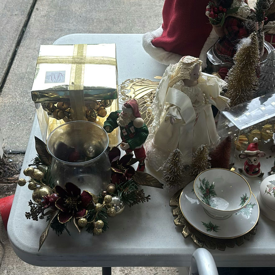 Assorted Christmas Decorations and Ornaments - image 2 of 9
