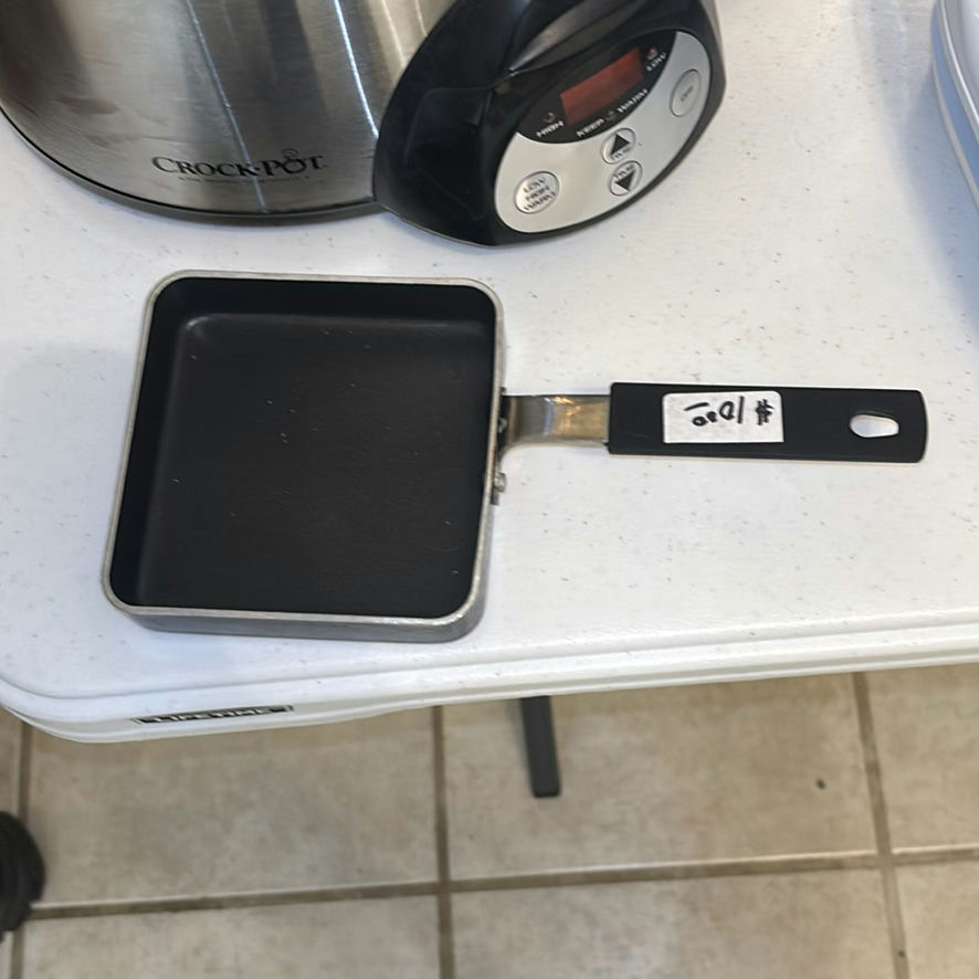 Assorted kitchen appliances, cookware, and gadgets - image 3 of 19