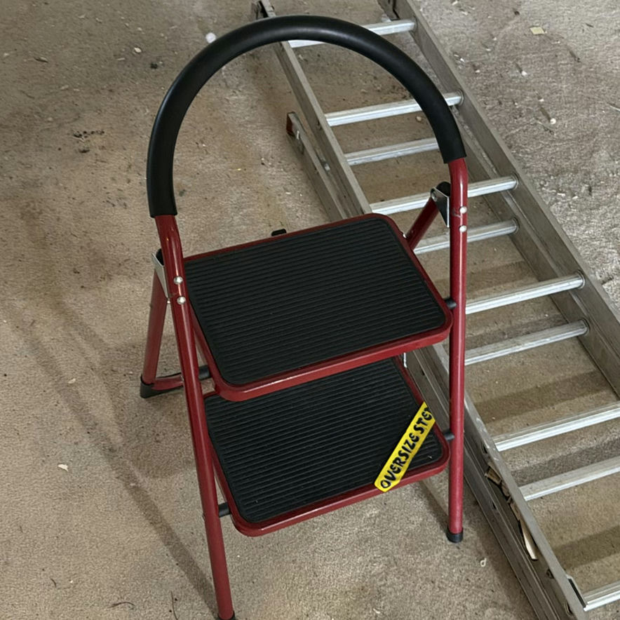 Aluminum extension ladder and red folding step stool - image 6 of 6