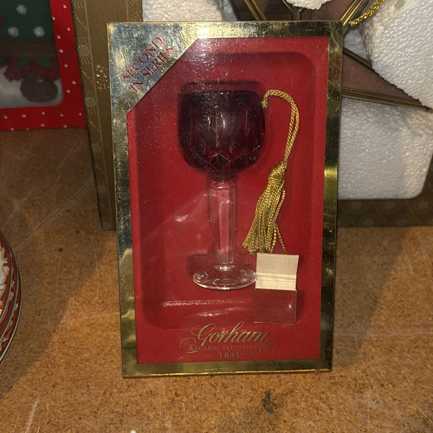Assorted Christmas Decor and Accessories - image 12 of 17