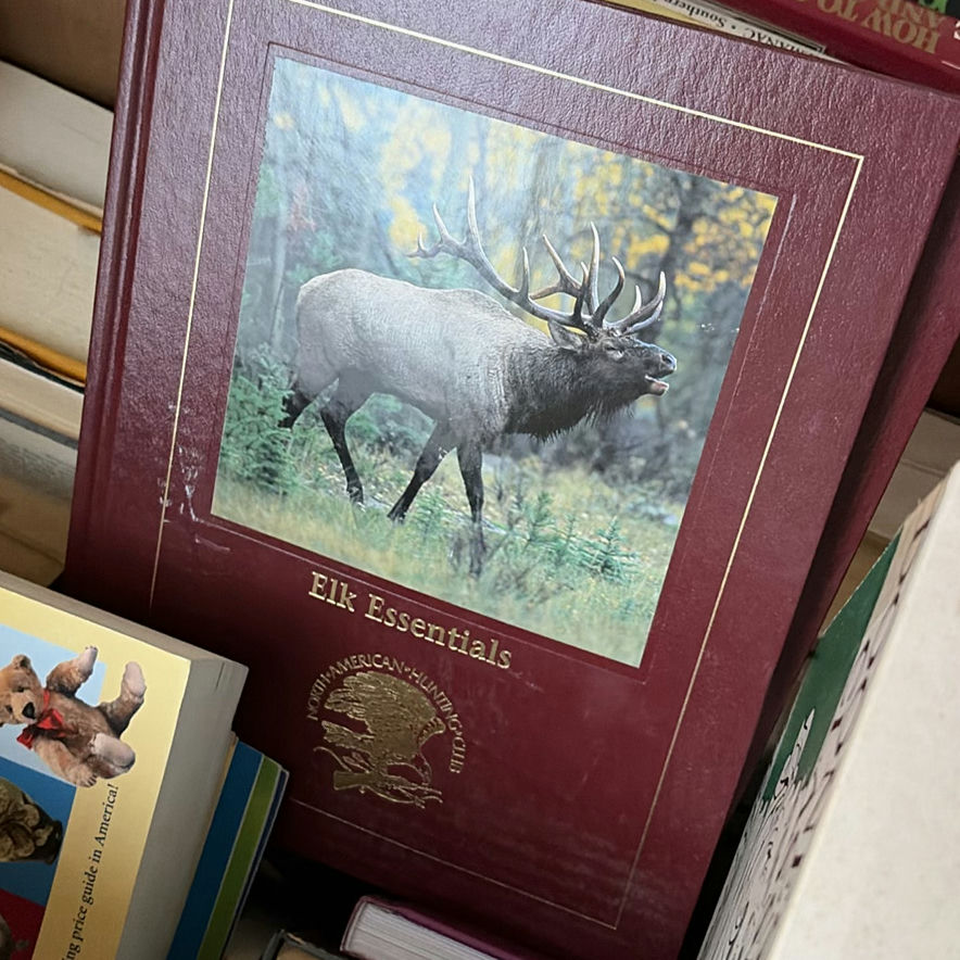 Assorted Books  - image 4 of 5