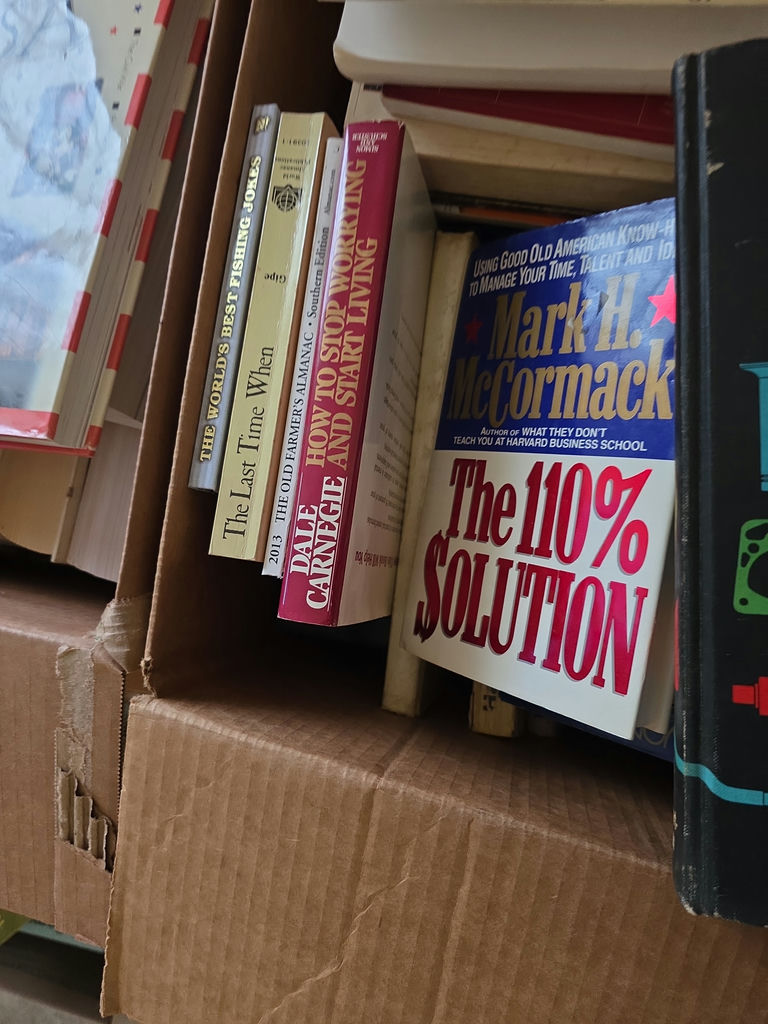 Box of assorted books - image 3 of 3