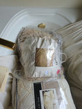 Bedding, Sheets And Jewelry Boxes - thumbnail 3 of 20