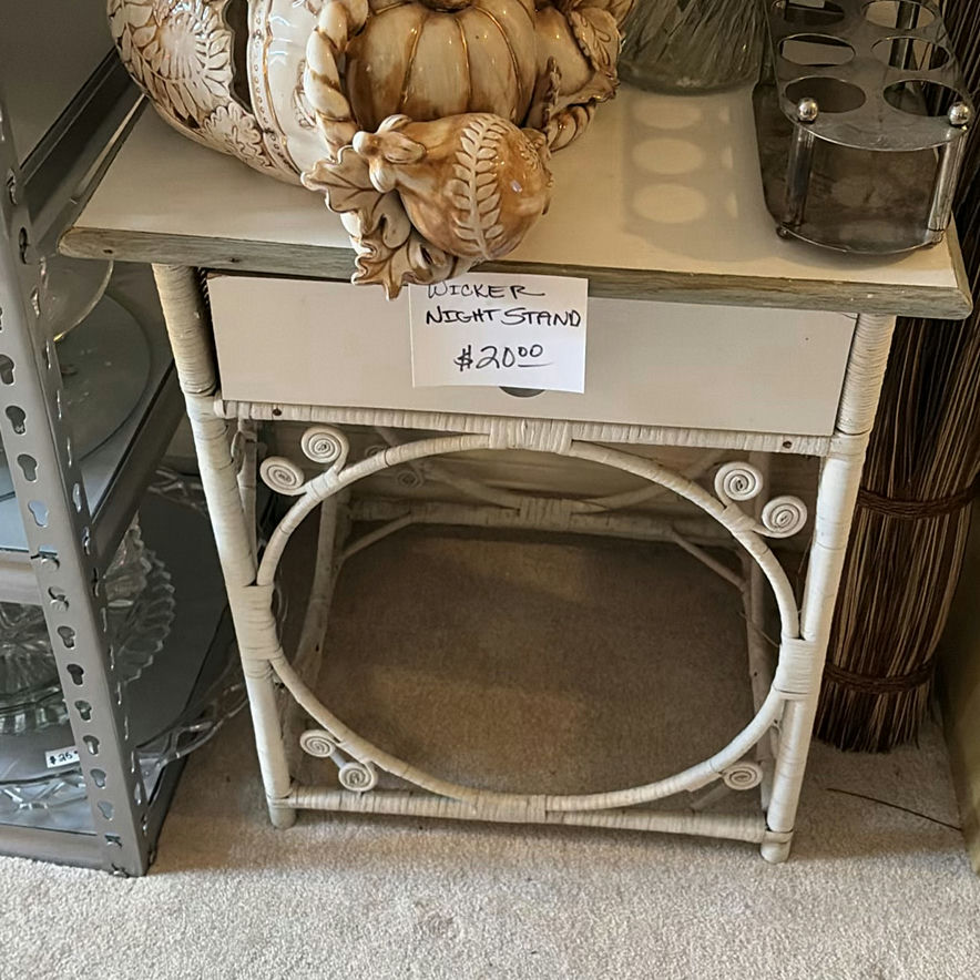 Decorative home accents set - image 3 of 12