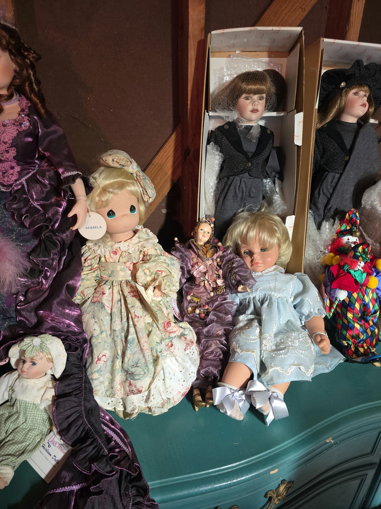 Collection of vintage fashion dolls with boxed sets and a clown doll - image 4 of 5