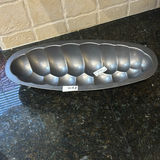 Assorted bakeware and kitchen accessories - thumbnail 5 of 16