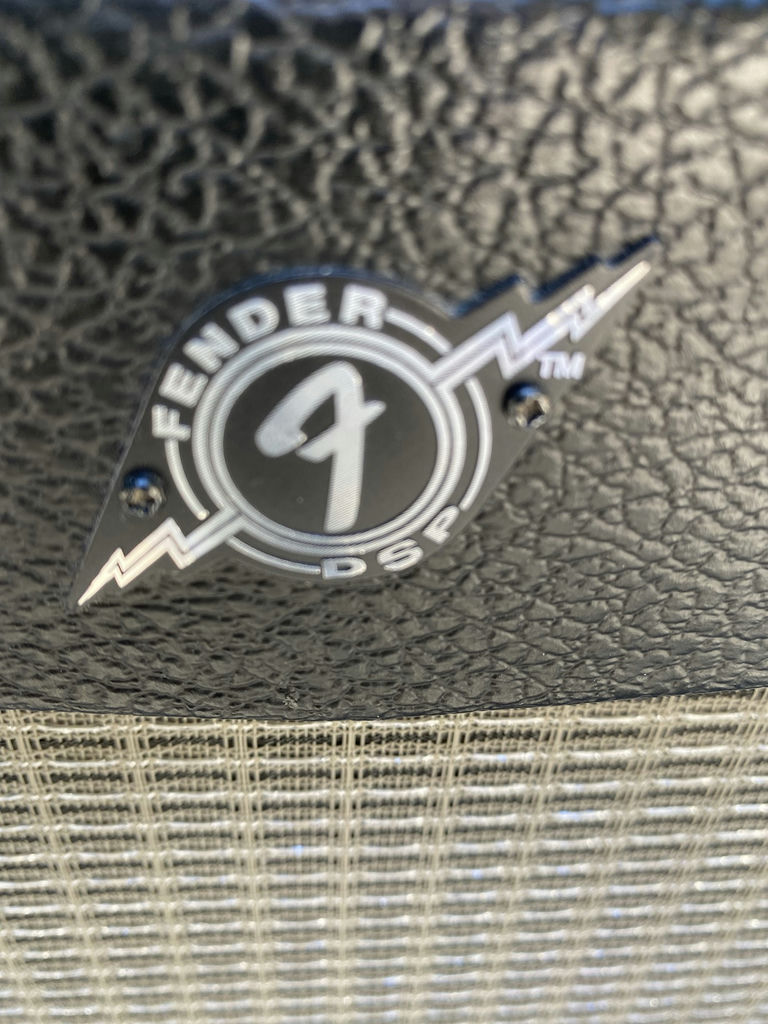 Guitar Amplifier - image 2 of 5