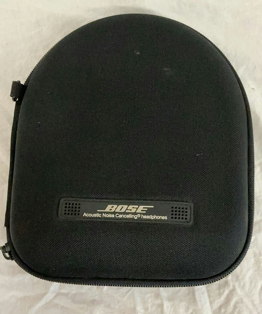 Bose Noise Canceling Headphones - image 1 of 4