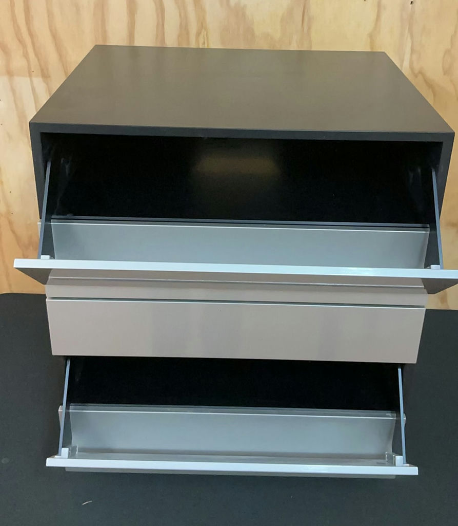 Bang And Olufsen Audio Cabinet Model 2164 - image 4 of 4