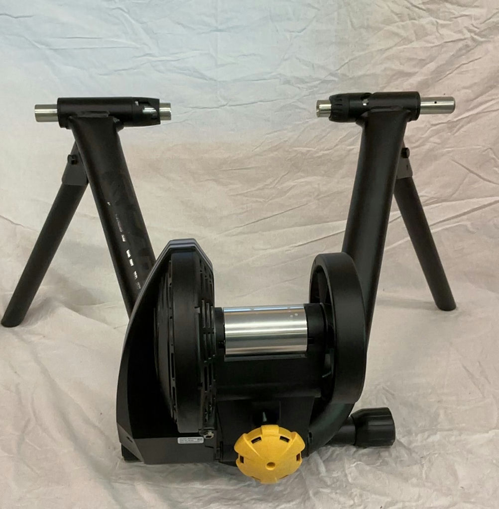 Saris M2 Smart Trainer - image 1 of 4