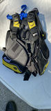 Diving gear set with wetsuits, BCD, and regulator - thumbnail 7 of 11
