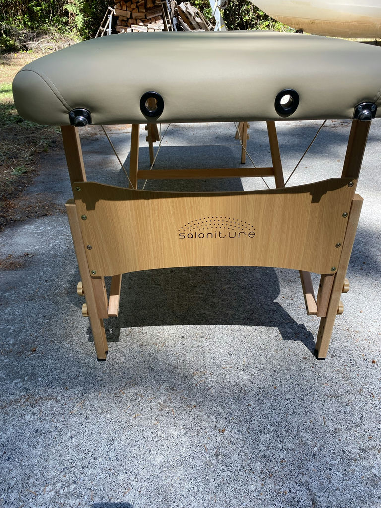Saloniture Massage Table - image 3 of 4