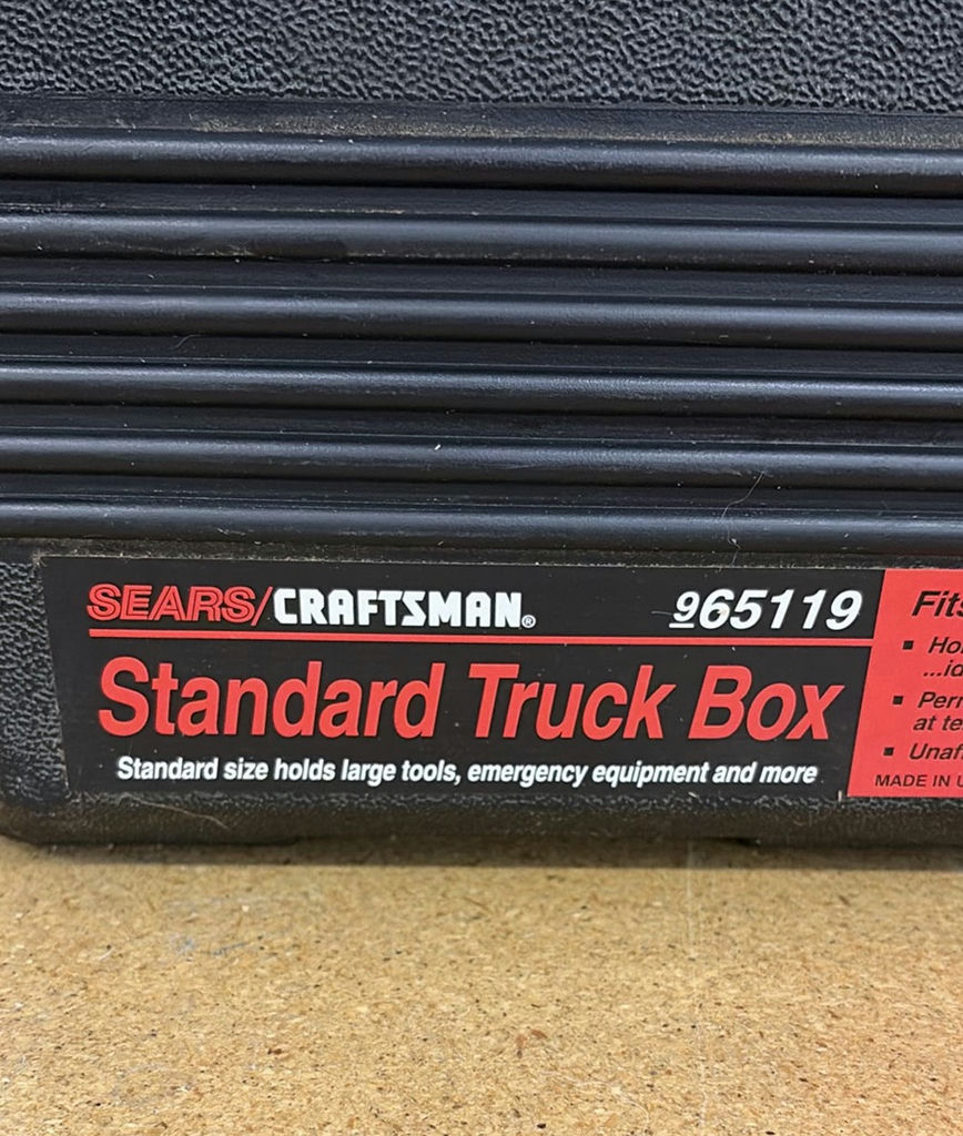 7 1/4” Skilsaw And a Standard Truck Box for Tool Storage - image 4 of 5