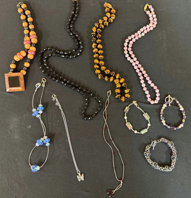Assorted Beaded Jewelry Set - Image 1 of 5