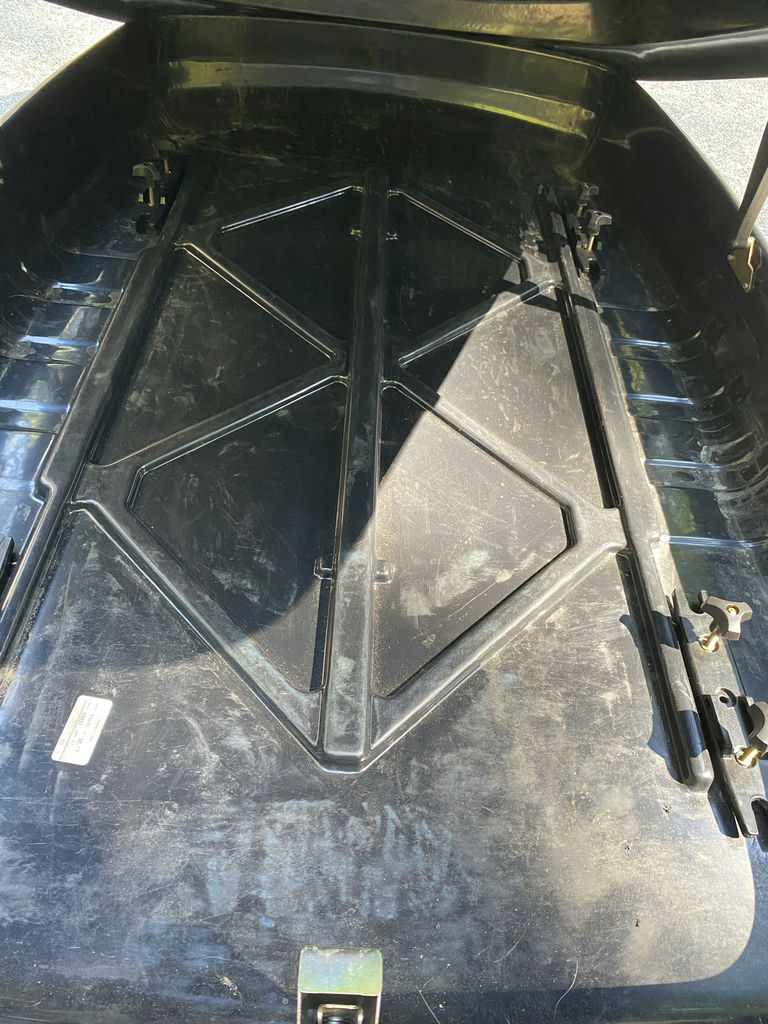 Thule Auto Roof Storage - image 3 of 4