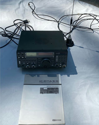 Short Wave Radio Receiver - Image 1 of 5