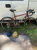 Cannondale Silk Tour 800 Road Bike And Helmets - thumbnail 1 of 7