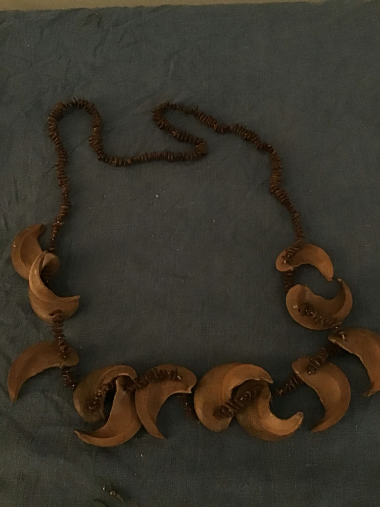 Statement  necklaces  - image 6 of 7